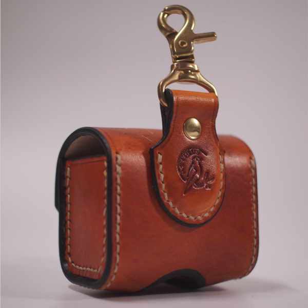 tan 3 Bark & Brass Pouch – Handmade Leather Dog Poo Bag Dispenser